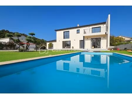 villa de 188 14 m² à bagnols-sur-ceze