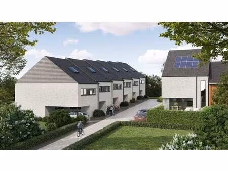 centraal gelegen nieuwbouwproject (7 ben-woningen) - huis te koop