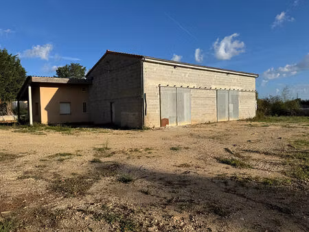 vente maison 4 pièces  91.00m²  croutelle