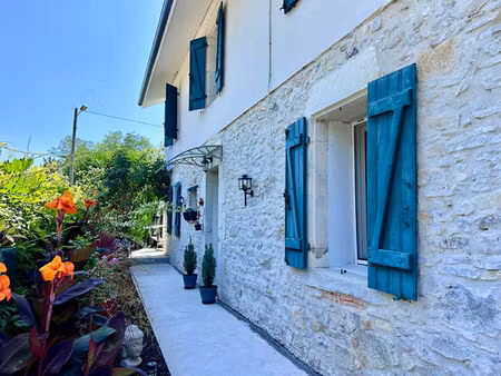 vente maison 6 pièces  150.00m²  saint