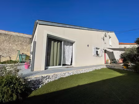 vente maison 4 pièces  130.00m²  vergeroux
