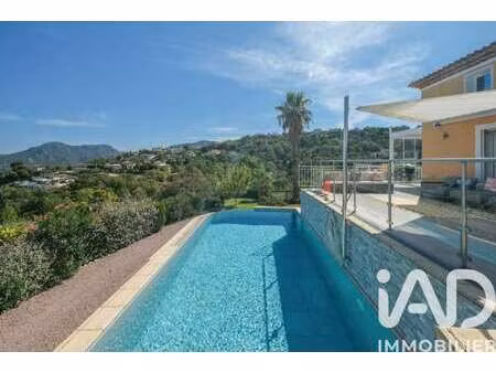 vente demeure d'exception bord de mer aux adrets-de-l'estérel (83600) : à vendre bord de m