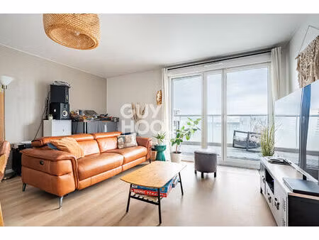 appartement 4 pieces avec 30m2 de terrasse et parking
