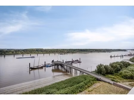 appartement te koop in rupelmonde met 3 slaapkamers