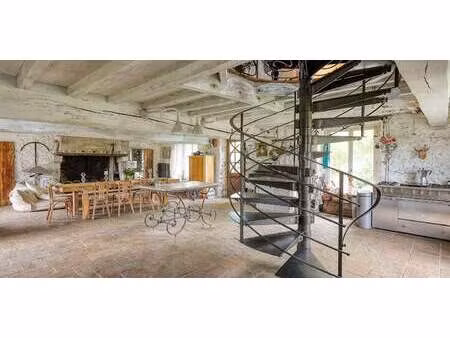 maison avec jardin béhuard (49)