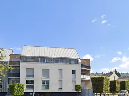 location parking à orvault (44700)  45 €