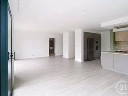 location maison à sarzeau (56370) : à louer / 122m² sarzeau
