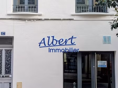 location locaux professionnels 122 m² à ollioules (83190)  2 300 €