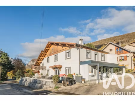 vente maison 5 pièces 234 m² à clarafond-arcine (74270)  669 000 €