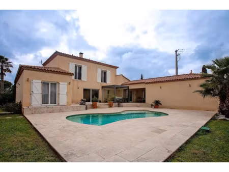 vente villa 5 pièces 195 m² à autignac (34480)  690 000 €