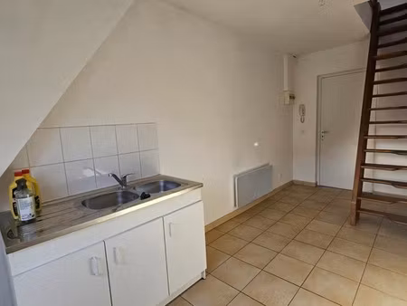 vente appartement 1 pièce 15 m² à magny-en-vexin (95420)  69 000 €