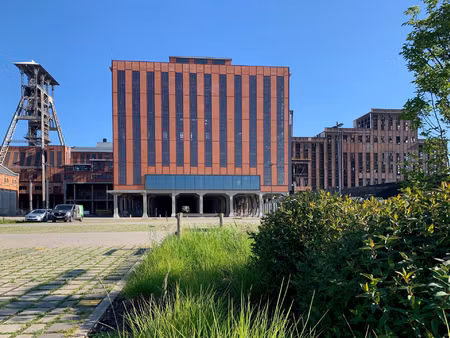 commercieel te koop in beringen