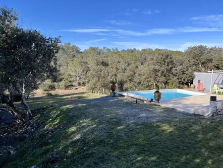 villa avec piscine à 5 mns de quissac