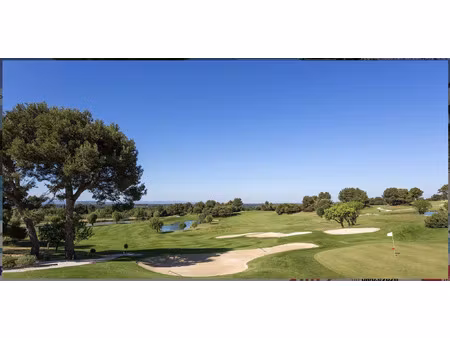a vendre appartement de 45m2 235 000eur à saumane-de-vauclus