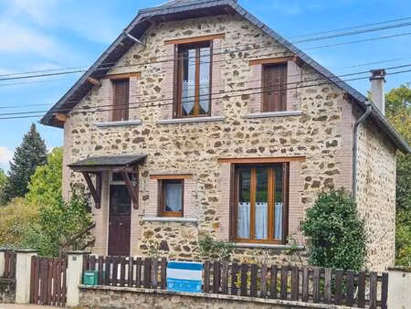 vente maison à chamberet (19370) : à vendre / 85m² chamberet