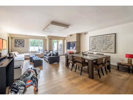 vente appartement 4 pièces à suresnes (92150)  960 000 €