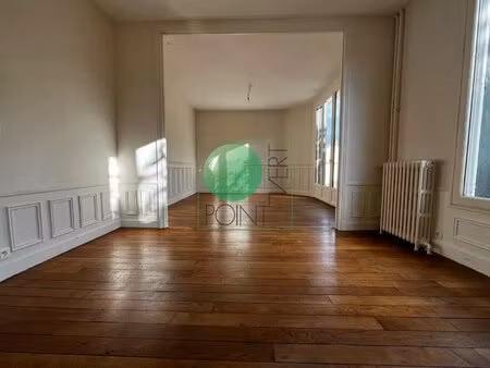 belle maison de 150 m² environ - vert-le-grand