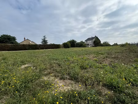 vente terrain 1970 m² à lué-en-baugeois (49140)  45 000 €