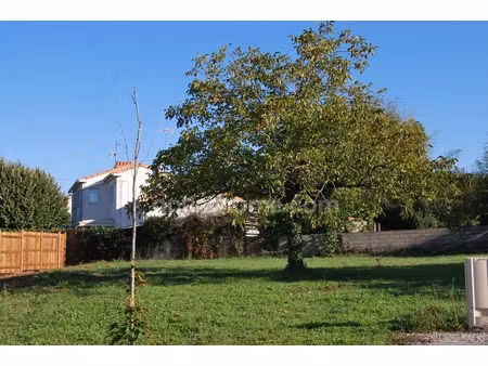 vente terrain 420 m² à soyaux (16800)  71 500 €