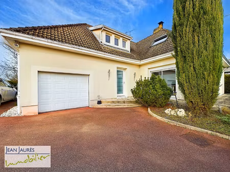 maison 6 chambres dont 2 en rdc  beaux volumes