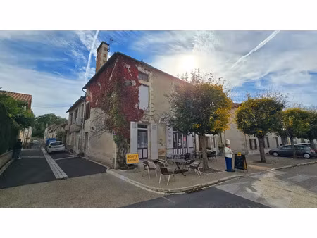 vente locaux professionnels 400 m² à bouresse (86410)  230 000 €