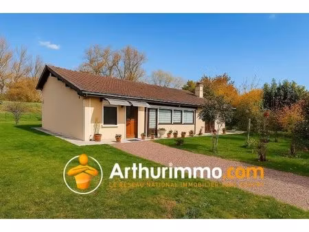 charmante maison au pied du pont canal