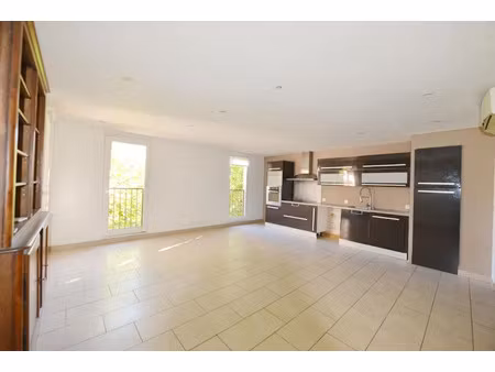 location appartement 3 pièces 66.73 m² à magagnosc (06520)  1 000 €