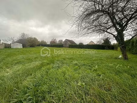 terrain de 933 m² à provins