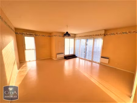 appartement à louer 2 pièces 58.68 m² - chinon (37) - 620€