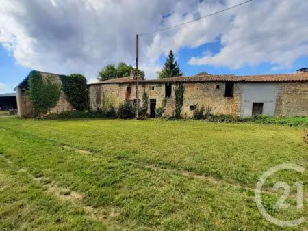 vente maison 1 pièce à la magdeleine (16240)  24 000 €