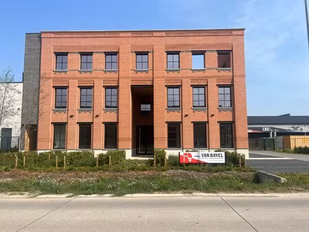 commercieel te huur in hoogstraten