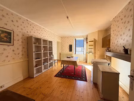 vente maison 8 pièces 186.33 m² à conliège (39570)  86 800 €