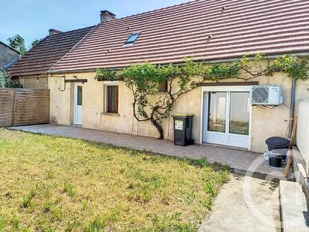 location maison 4 pièces 87m² vendat 03110