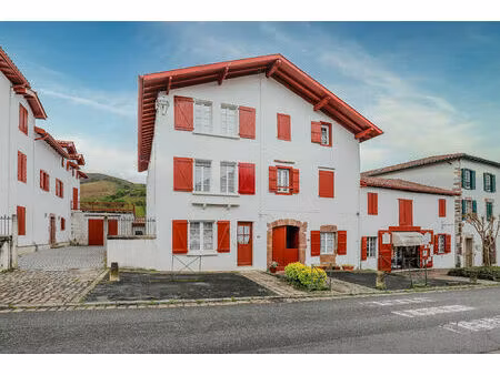 achat maison 8 pièces 143m²