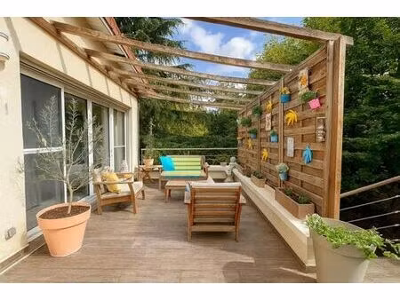 maison de 10 pièces de luxe en vente à ville-d'avray  france