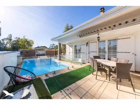 vente maison 4 pièces 136 m² à le passage (47520)  276 000 €