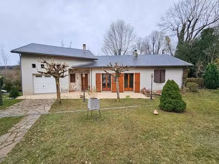 propriété 5 pièces à vendre à les martys 20 hectares de nature préservée