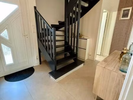 maison 3 pièce(s) 90.80 m2 - saint antoine la foret