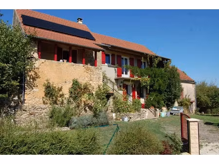 vente maison 5 pièces 138 m² à beynac-et-cazenac (24220)  291 500 €