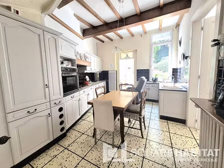 achat maison 9 pièces 227m²