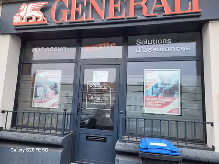 location local commercial