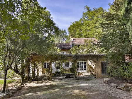 vente maison 8 pièces 266 m² à vic-fezensac (32190)  349 000 €