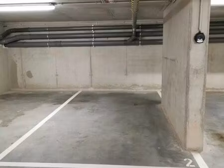 garage à vendre à avenue du cimetière de bruxelles 121 evere (vbd47518)