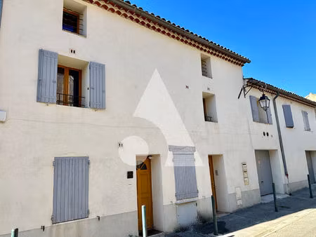 cadenet- centre village - appartement t3 + garage