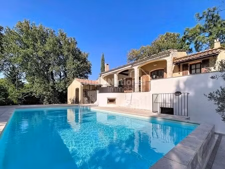 maison saint michel d euzet 7 pièces 210 m²   jardin paysagé 2734m²  piscine