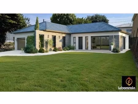 terrain 1 200 m² freulleville