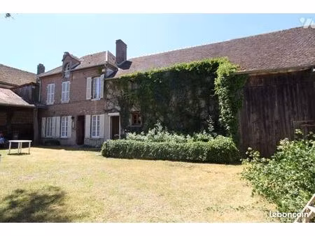 maison 6 pièces 145 m²