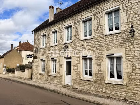 maison 13 pièces - 355 m²