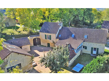 maison coly saint amand 6 pièce(s) 140 m2