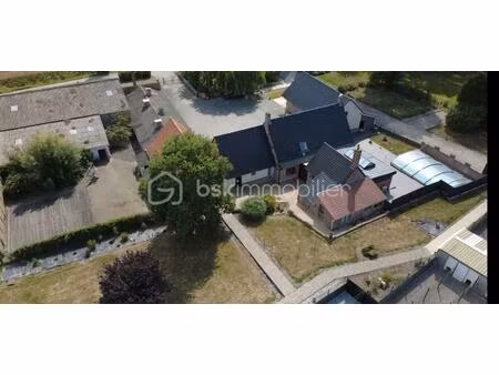 magnifique propriété avec pension canine (murs et fonds de commerce)